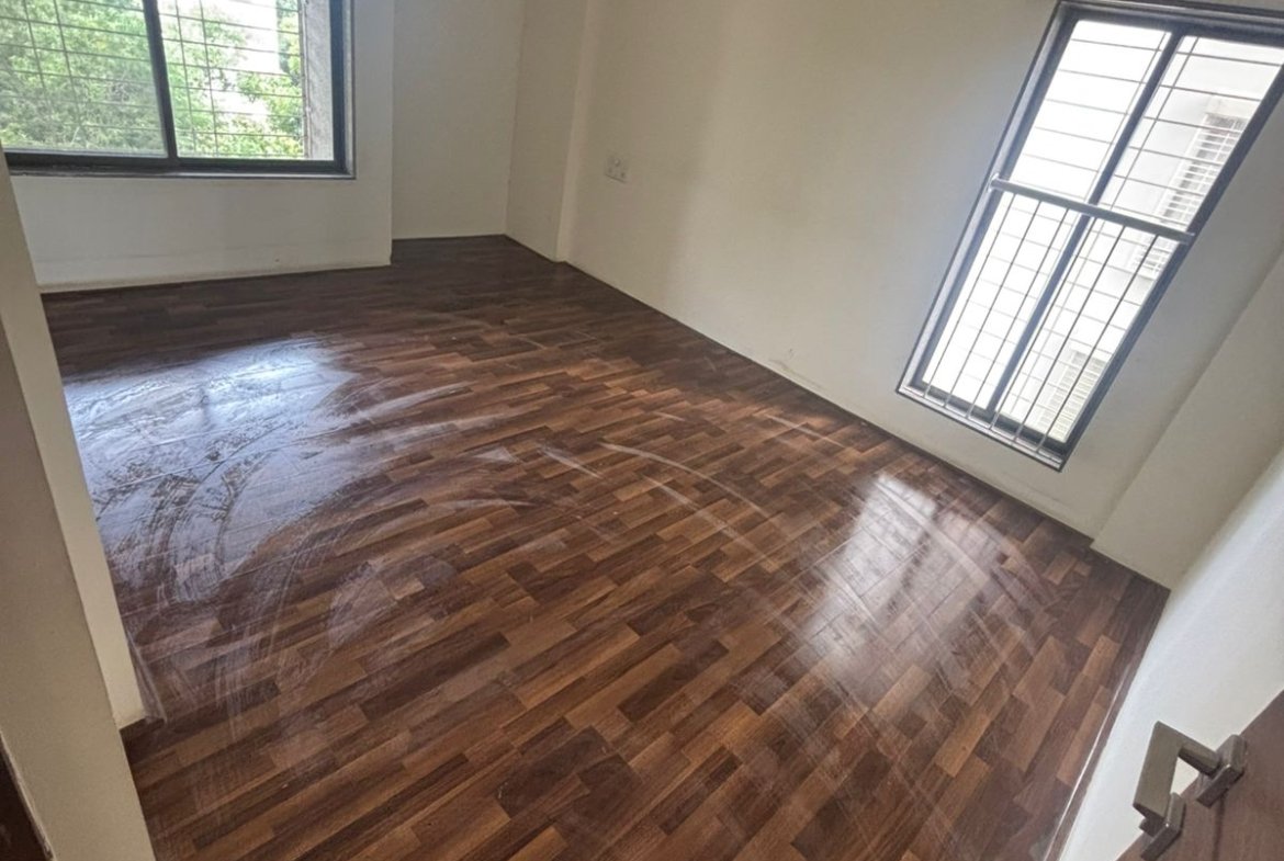 3 BHK Resale Flat in Baner