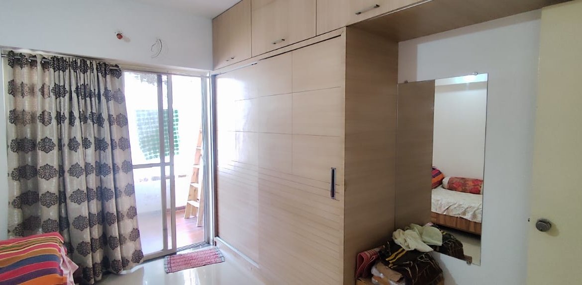 2 BHK resale flat in GV7 Ambegaon