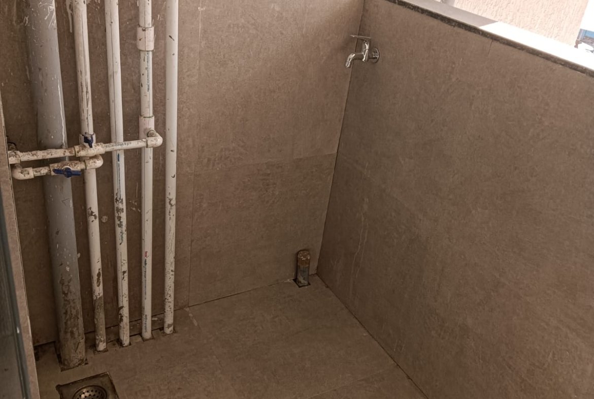 2 BHK resale flat in ANP Atlantis