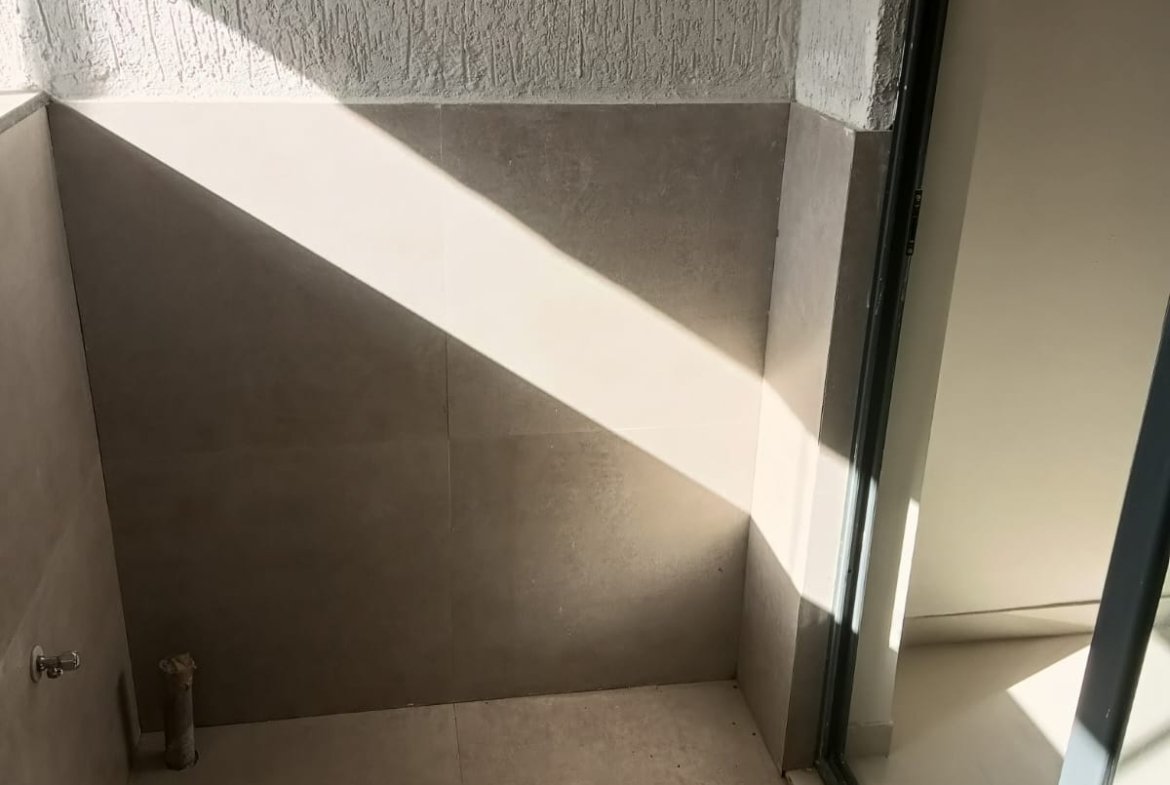 2 BHK resale flat in ANP Atlantis