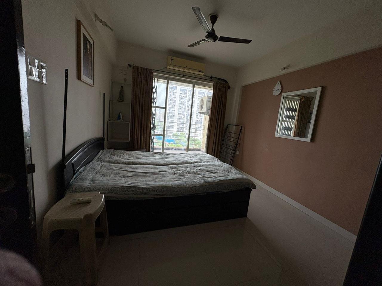 2 BHK resale flat in Comfort Zone