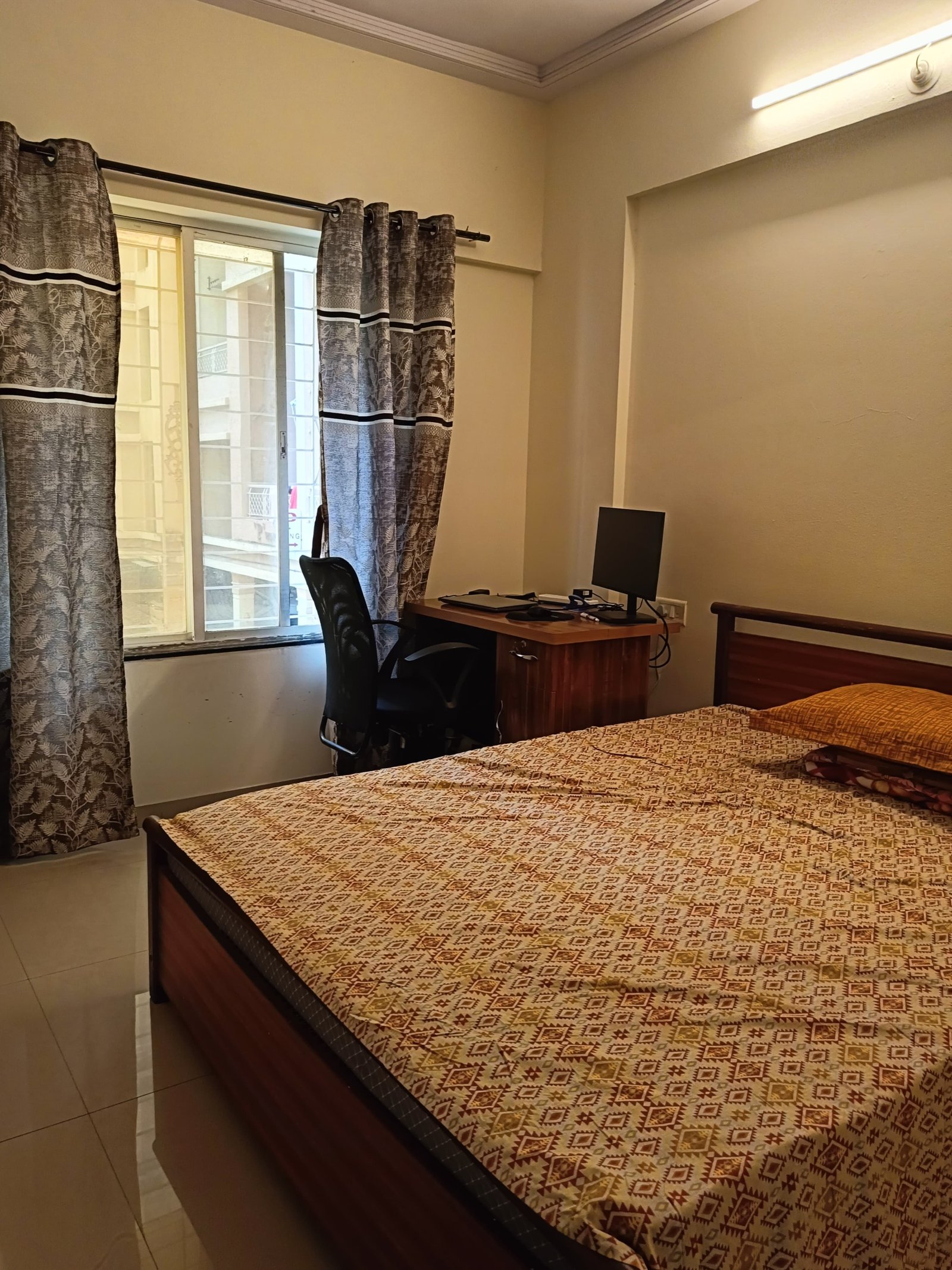 resale 2 BHK in Rose Icon, Pimple Saudagar