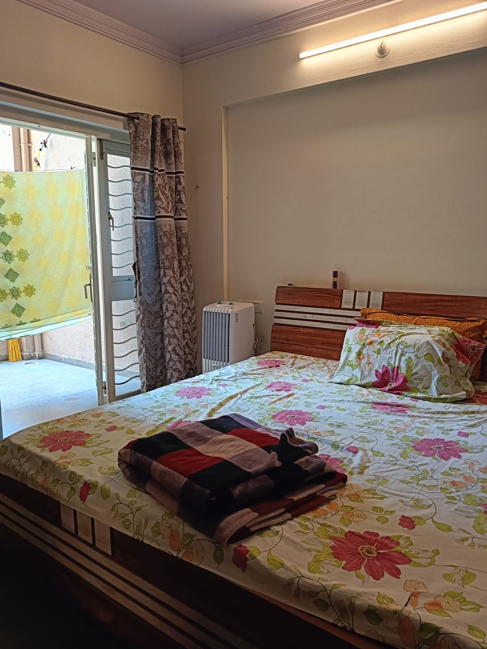 resale 2 BHK in Rose Icon, Pimple Saudagar