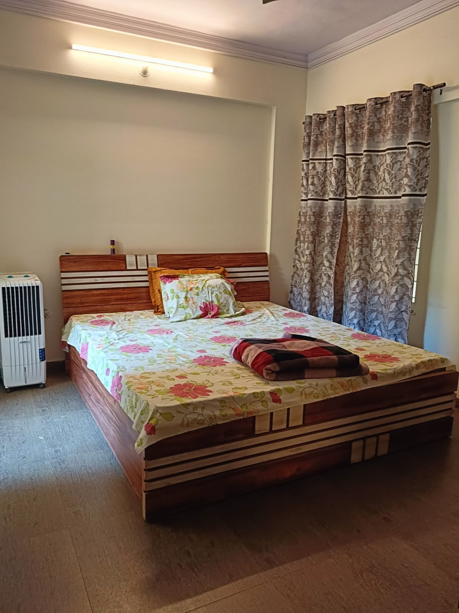 resale 2 BHK in Rose Icon, Pimple Saudagar