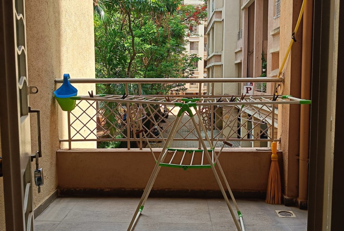 resale 2 BHK in Rose Icon, Pimple Saudagar