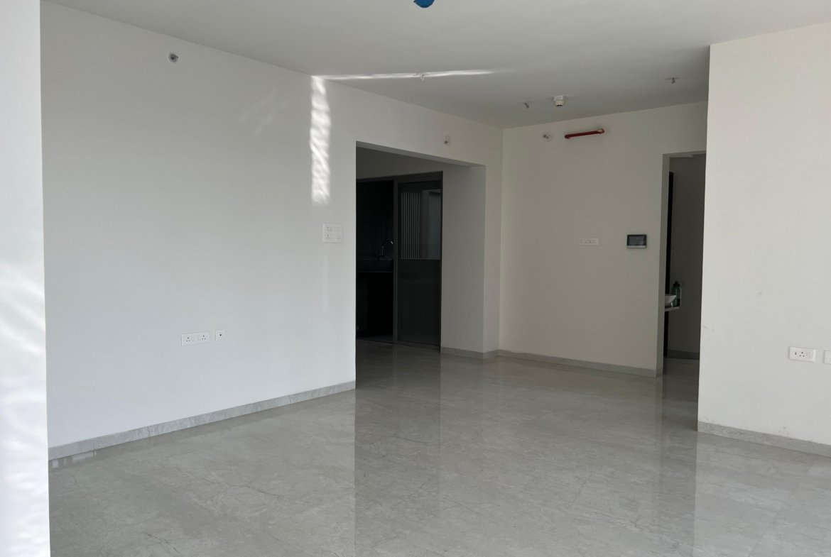 3 BHK Resale Flat in Yashada Vantage Twenty One