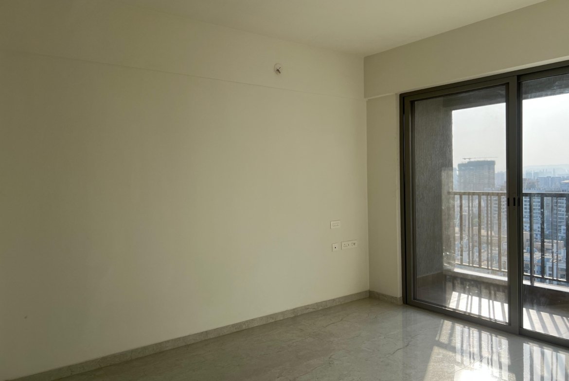 3 BHK Resale Flat in Yashada Vantage Twenty One