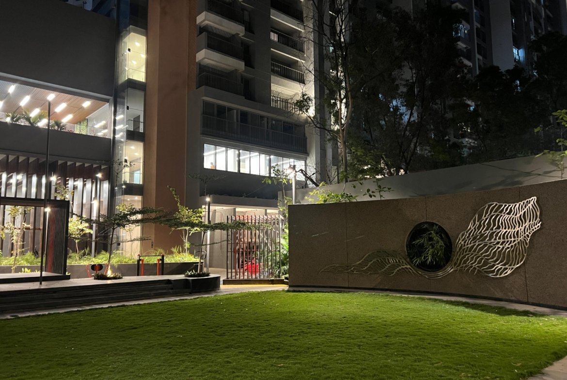 3 BHK Resale Flat in Yashada Vantage Twenty One