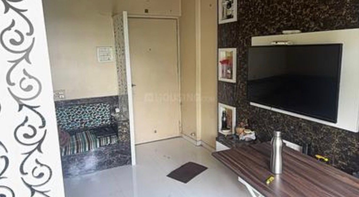 1 BHK resale flat in Pimple Saudagar