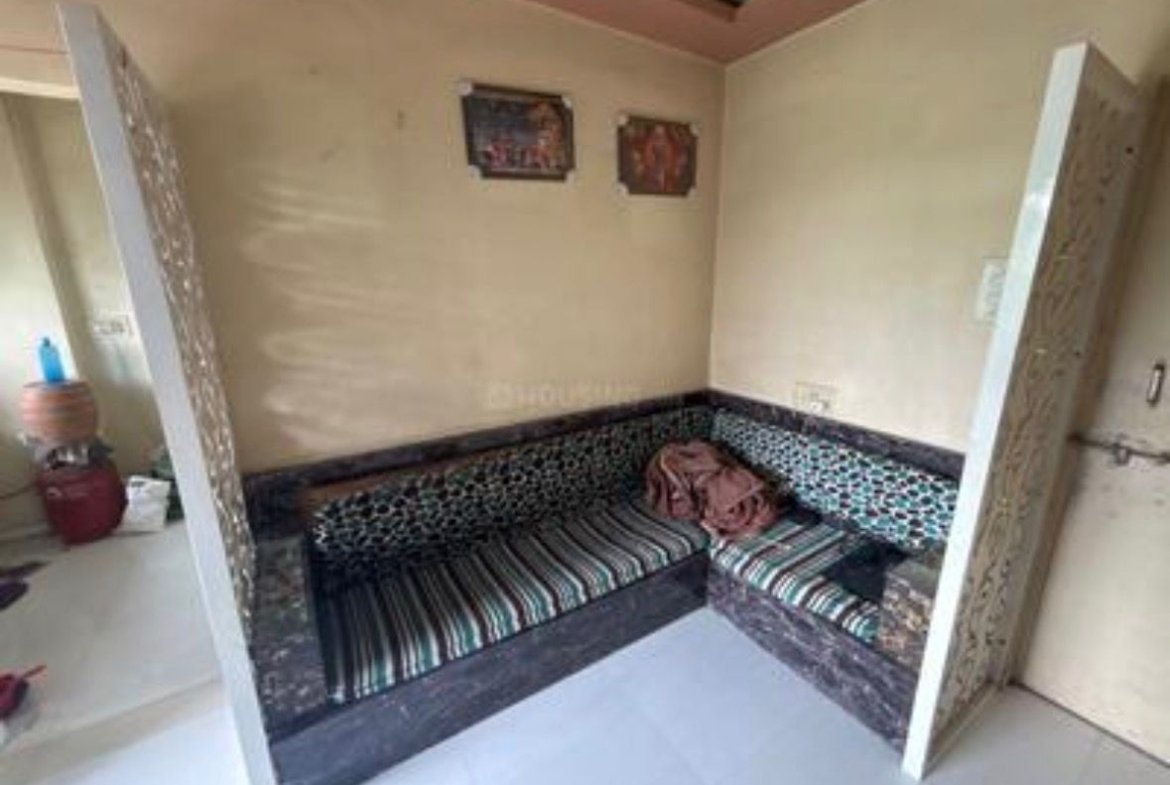 1 BHK resale flat in Pimple Saudagar