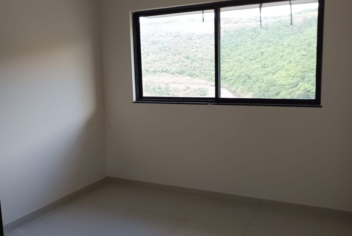 3 BHK Ready Possession Flat at Vanaha Bavdhan